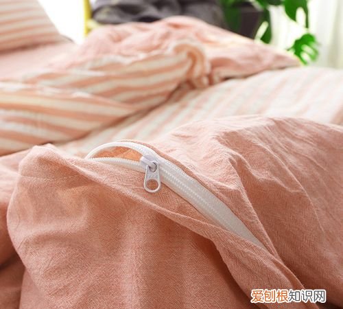 什么是水洗棉是纯棉，什么是水洗泡泡纱 什么是泡泡纱