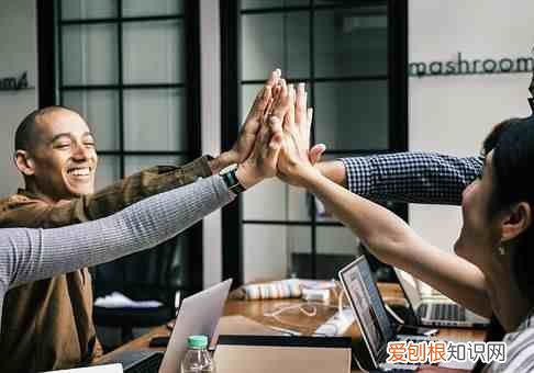 静脉曲张应该怎样的治疗呢 静脉曲张怎么治疗最好