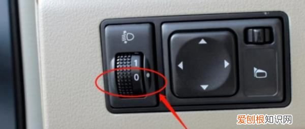 新轩逸远光灯怎么调高低，如何调整日产轩逸车辆灯光高度