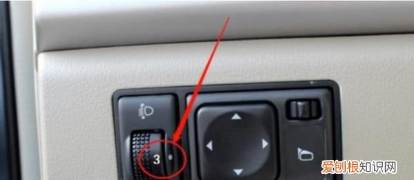 新轩逸远光灯怎么调高低，如何调整日产轩逸车辆灯光高度