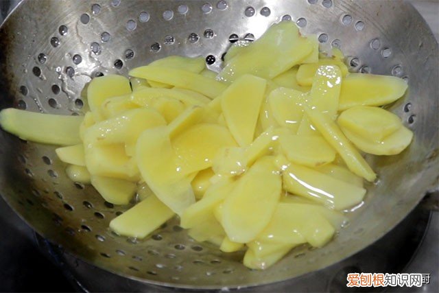 自制糖姜片的家常做法 姜糖的做法,纯手工