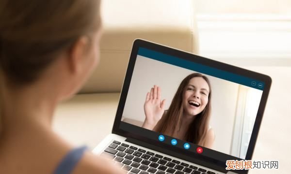 怎么打开电脑的摄像头，怎么开启电脑摄像头权限