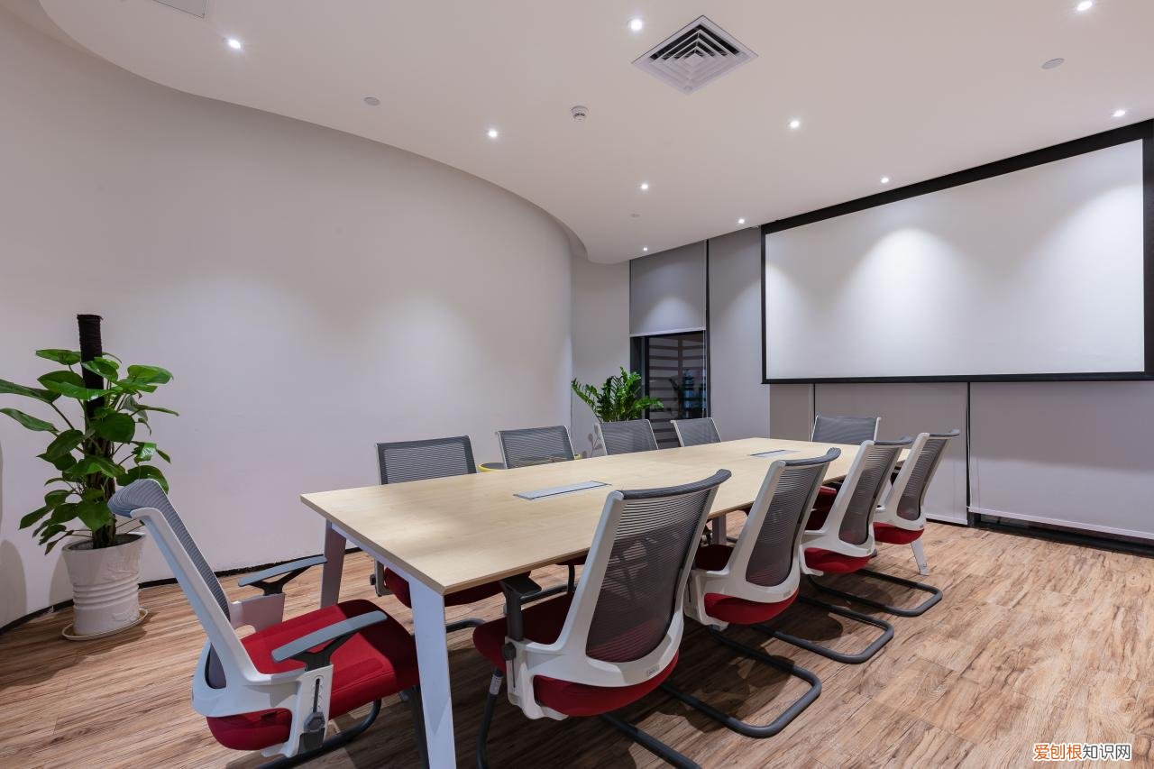 和传统办公有什么区别 联合办公空间是什么