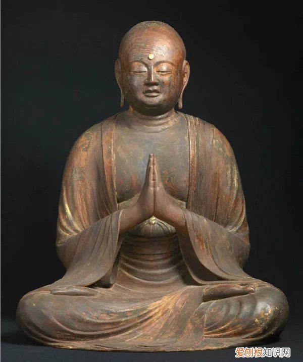 龙树菩萨圣诞诵什么经 龙树菩萨圣诞介绍