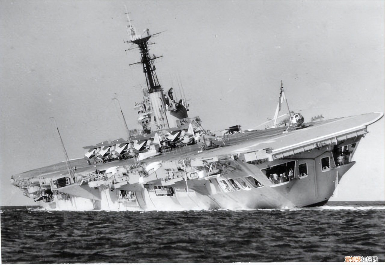 中国花了3000万美元买了一艘废船，让西方从幸灾乐祸到后悔都感到惊讶