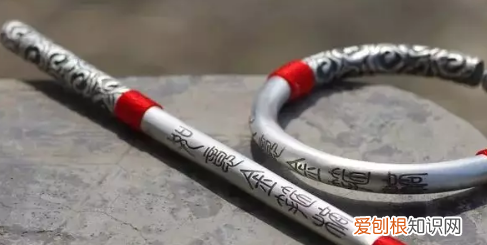 伸缩金箍棒怎么折，伸缩金箍棒怎么玩教程