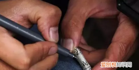 伸缩金箍棒怎么折，伸缩金箍棒怎么玩教程