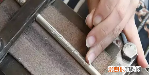 伸缩金箍棒怎么折，伸缩金箍棒怎么玩教程