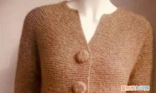 毛衣怎么分前后，圆领毛衣怎么分前后