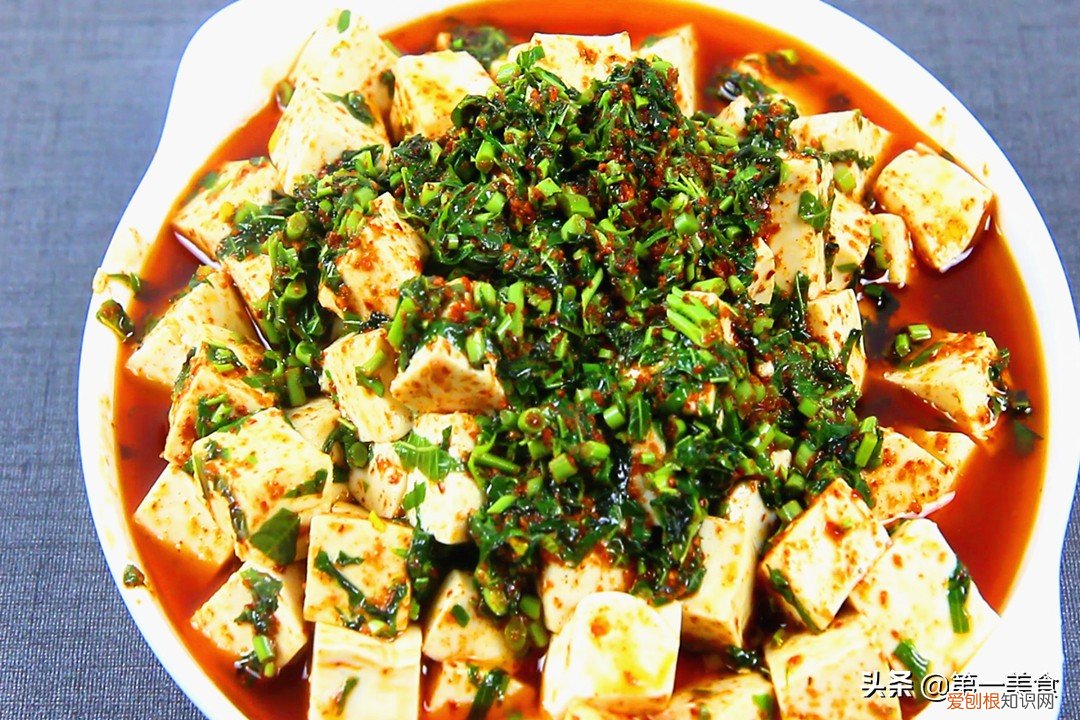 春暖花开，正是食用香椿的大好时光，请问香椿有哪些食用方法呢 香椿怎么做好吃