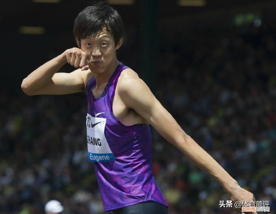 张国伟为什么被退队(宣布复出的张国伟，为何不重返国家队，反而要自己花钱聘请团