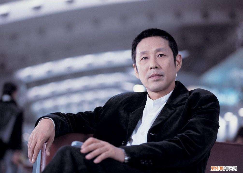 六小龄童被陈道明怼 六小龄童病逝