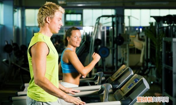 跑步机怎么搬运