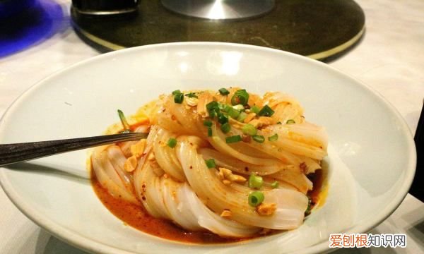 白凉粉是什么做的,白凉粉是什么粉做的 白凉粉是啥粉做的