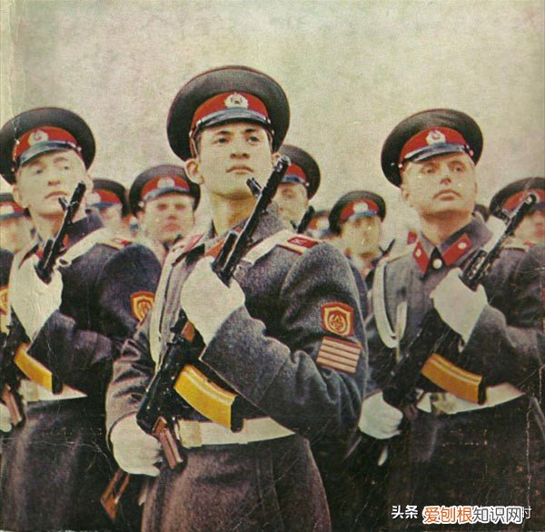 为什么欧美敌视俄罗斯，俄罗斯不是资本主义国家么 俄罗斯是什么主义国家