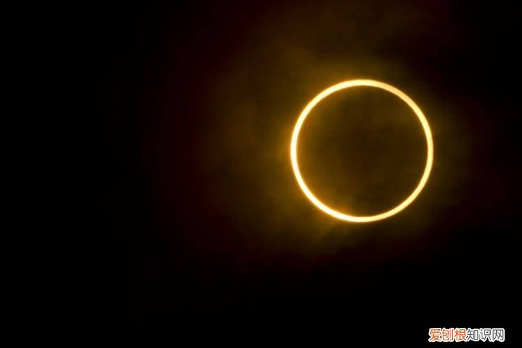 日全食日环食日偏食示意图 日全食和日环食区别图解