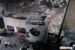 洗衣机里面放酒精会爆炸吗