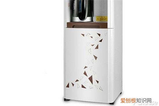 如何清洗饮水机内部积碳 如何清洗饮水机内部
