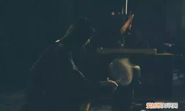 赌书泼茶,倚楼听雨什么意思,赌书泼茶倚楼听雨心灵鸡汤句子