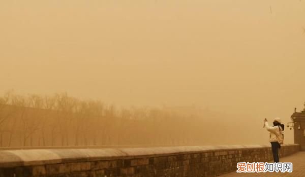 北京升级发布沙尘暴黄色预警