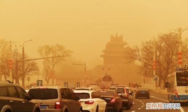 北京升级发布沙尘暴黄色预警