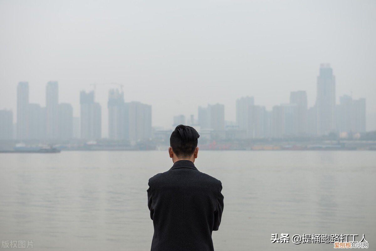 每当夜深人静的时候，你思考过你的未来吗 每当夜深人静的时候