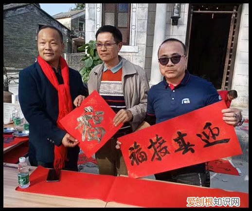 过年贴福字，为什么有人说不能倒着贴 福字为什么不能倒贴