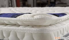 如何选择床垫子，床垫的选购技巧有哪些 如何选购床垫