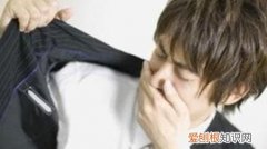 衣服捂了有味怎么办 衣服捂了有味应该怎么办