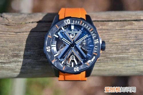 来看潜水表之王 宝珀和劳力士哪个档次高