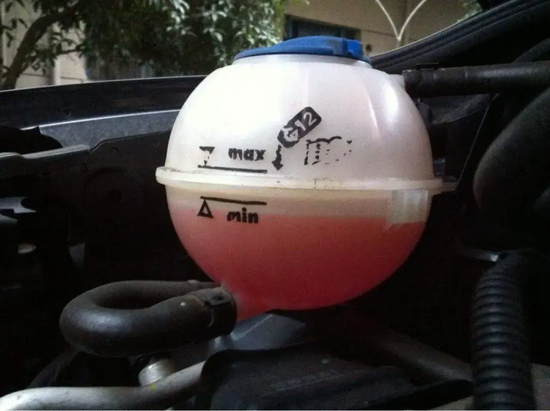 车子温度高怎么解决