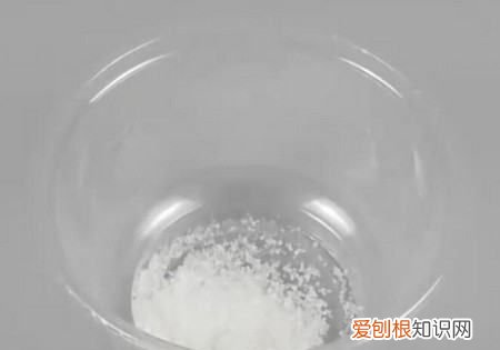 如何在家自制强力胶水，自制简易强力胶水粘塑料