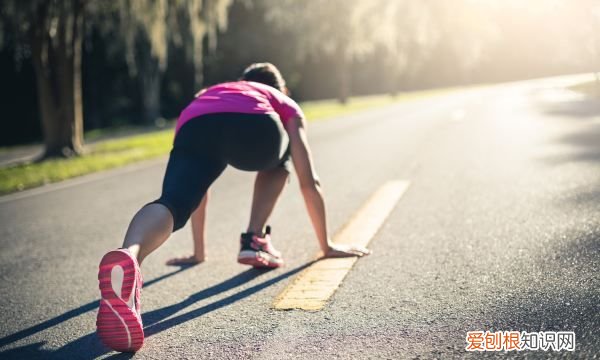 夏天为什么会瘦出汗人会瘦 夏天为啥会瘦出汗人会瘦