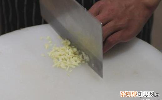 槐花的吃法与做法蒸槐花 槐花的吃法与做法