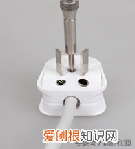 插头的接法 如何插插头