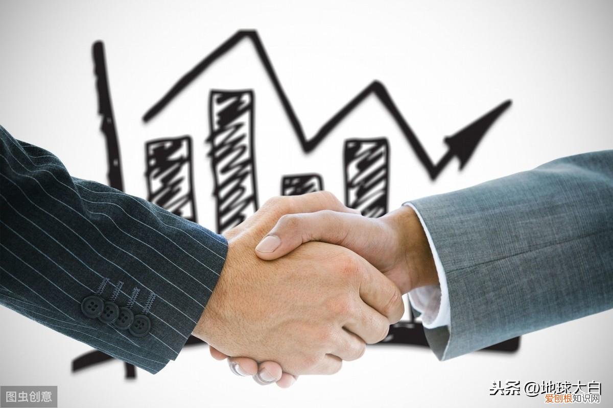 in,the,black是“在黑暗中”吗 black是什么意思