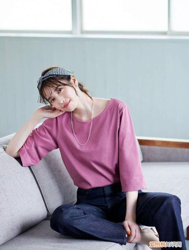 粉紫色搭配什么颜色的鞋 粉紫色搭配什么颜色