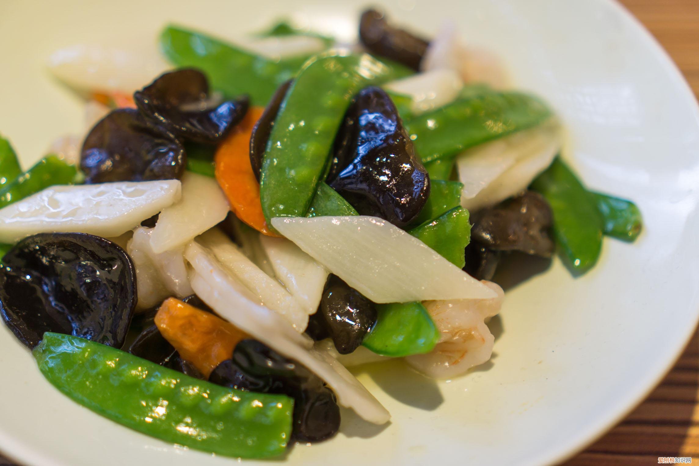 众所周知，多吃腌制食品会导致胃癌。多吃盐会导致胃癌吗？