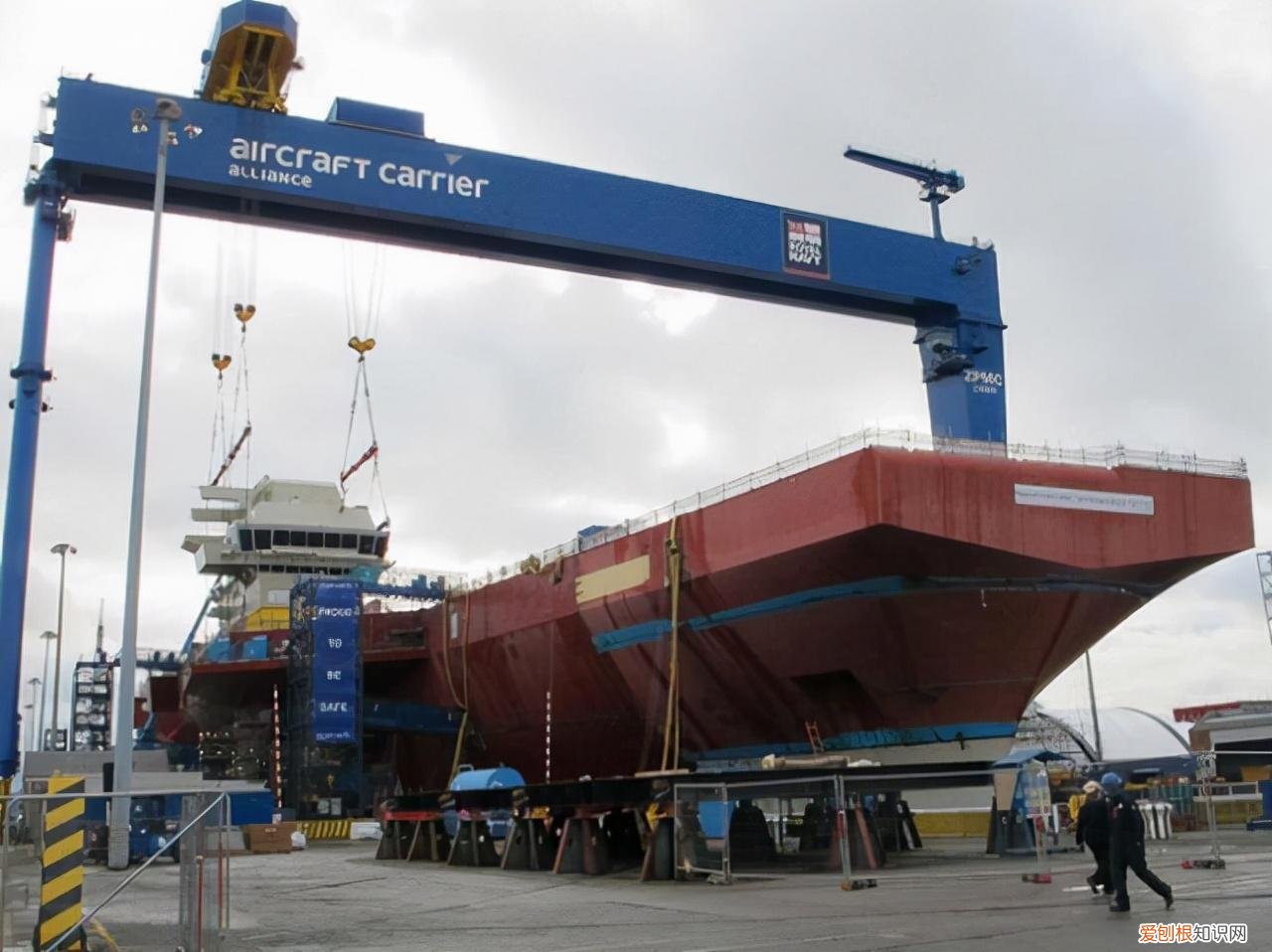 中国又一大国重器亮相,宣告永不售卖!重2400吨,20多层楼高