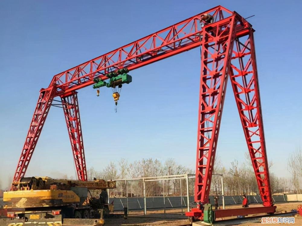 中国又一大国重器亮相,宣告永不售卖!重2400吨,20多层楼高