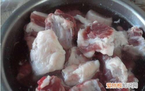排骨去腥味的方法，做红烧排骨时有腥味怎么去除味道