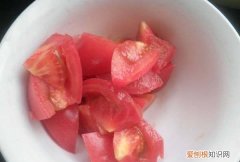 土豆片鸡蛋汤的做法，土豆片和鸡蛋怎么样弄成汤好吃