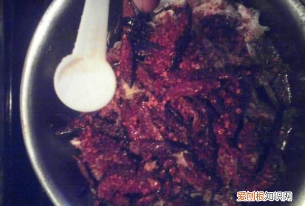 水煮鱼头的做法和步骤，水煮鱼头怎么做才好吃