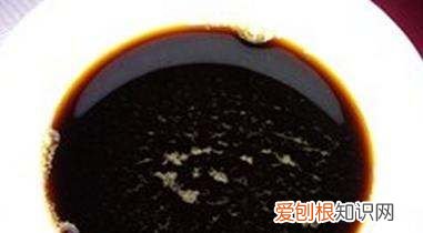 铸铁锅怎么开锅，家用新买铁锅炼锅方法