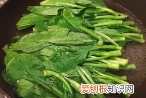 家常菜蒜蓉油菜的做法，凉拌小油菜怎么做才好吃