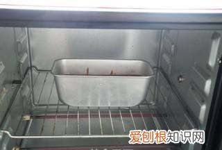 网红巧克力坚果的制作方法，干果脆皮巧克力夹心雪糕百科