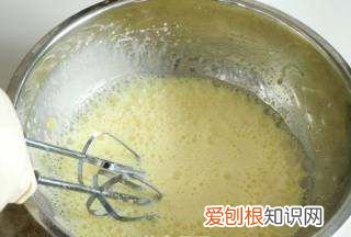 网红巧克力坚果的制作方法，干果脆皮巧克力夹心雪糕百科