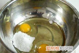 网红巧克力坚果的制作方法，干果脆皮巧克力夹心雪糕百科