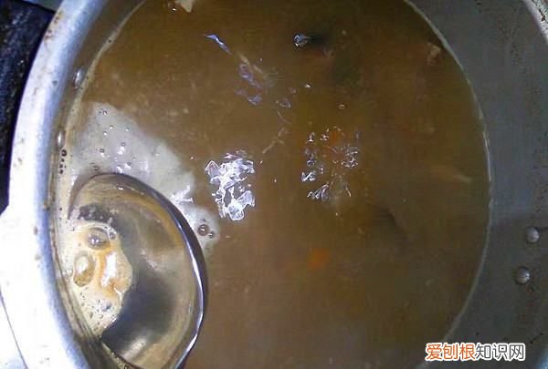 滋补羊肉汤怎么做，滋补羊肉汤放什么材料