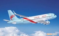 女人坐在飞机上飞是什么意思 女人坐在飞机上飞什么